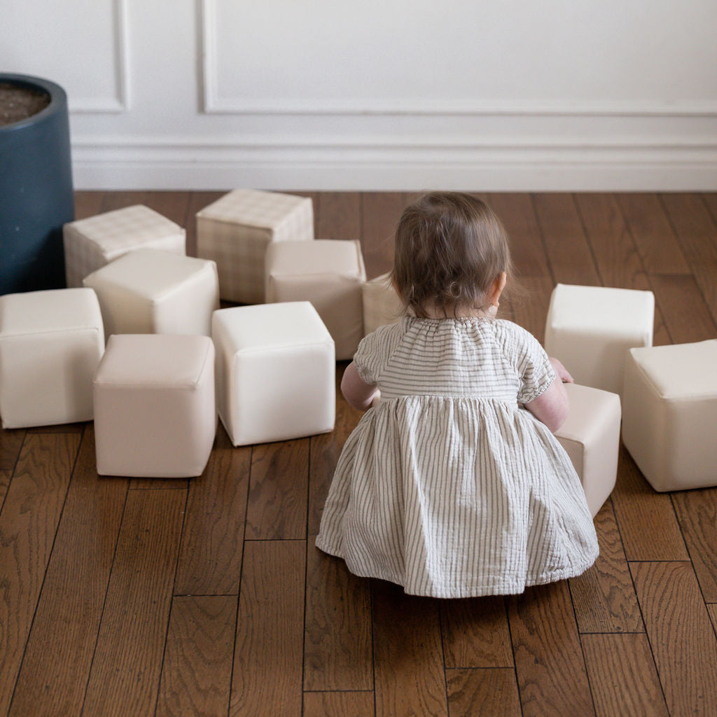 Rylie pea & co. Soft play blocks 'linen gingham' for open-ended play set of 12 blocks