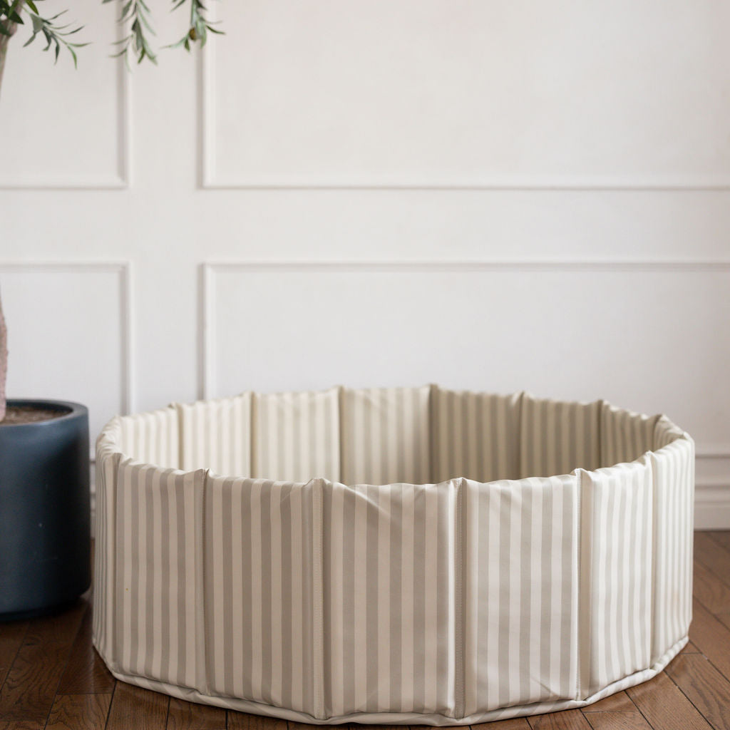 Leather Ball Pit 'Fog Stripe'