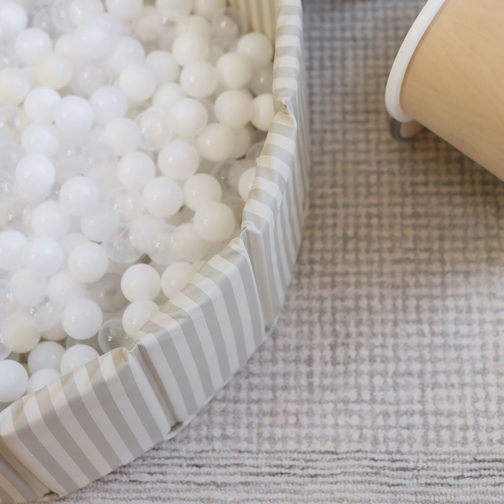 Leather Ball Pit 'Fog Stripe'