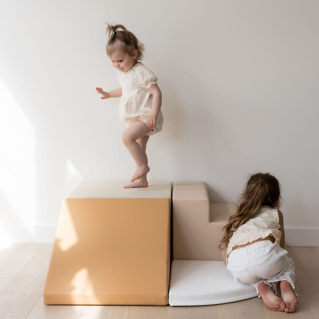 The Block Play Set 'Dune + Dove'