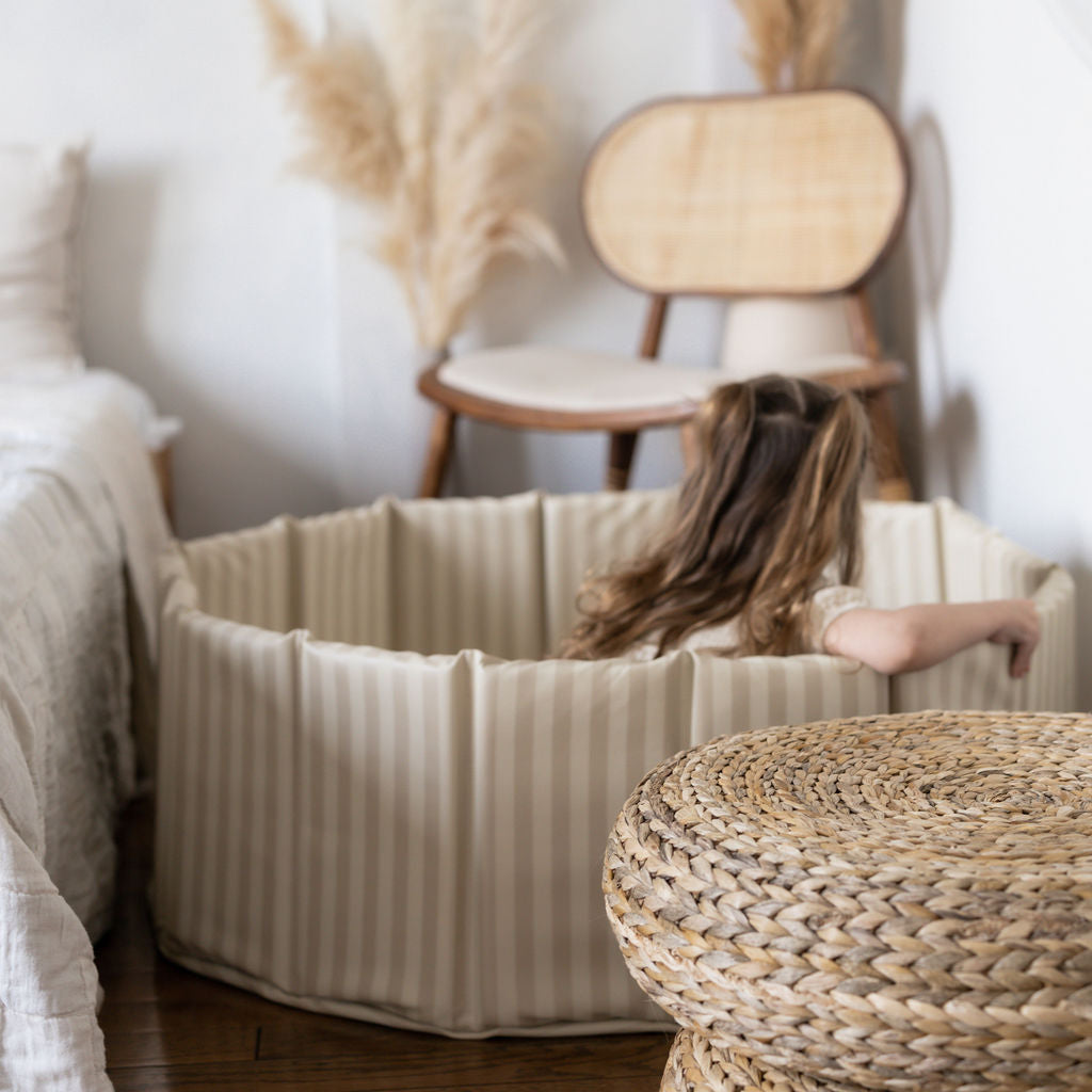 Leather Ball Pit 'Linen Stripe'