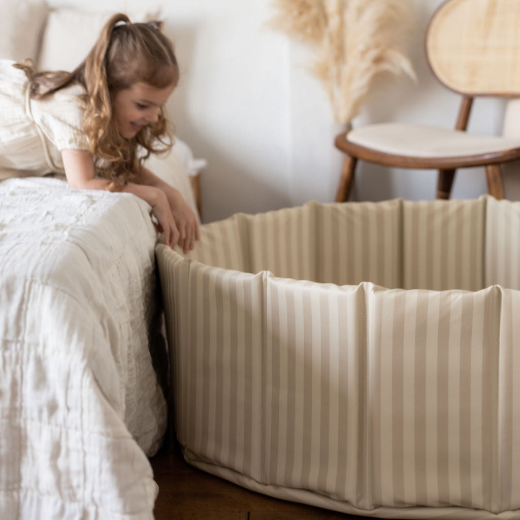 Leather Ball Pit 'Linen Stripe'