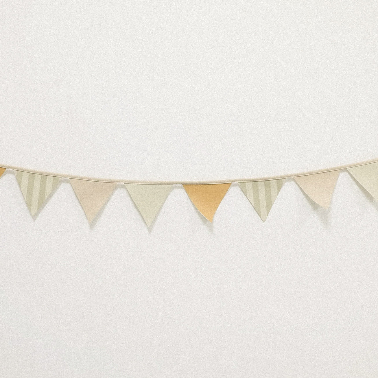 Bunting Banner 'Fog Stripe'