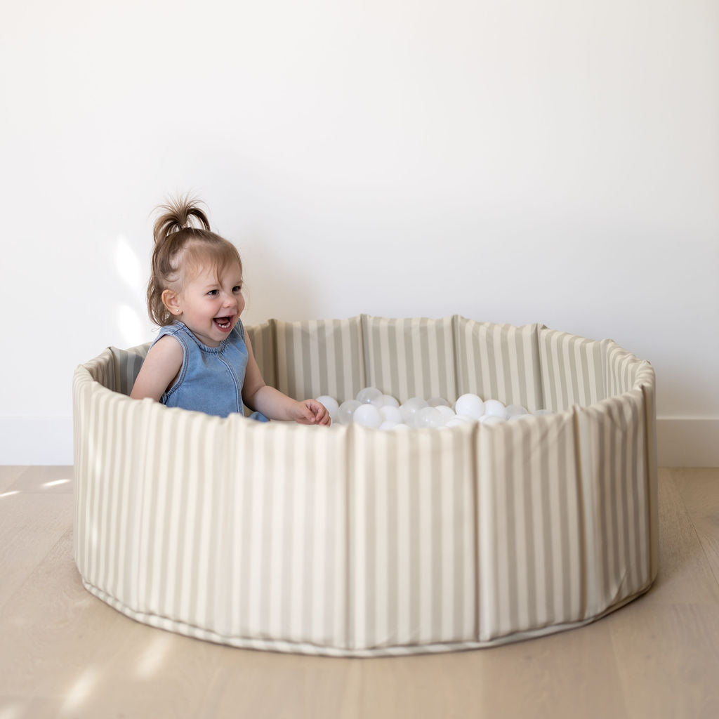 Leather Ball Pit 'Fog Stripe'